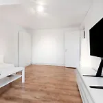 Cozy Mozy - Gemuetlichkeit In Appartement Bremen